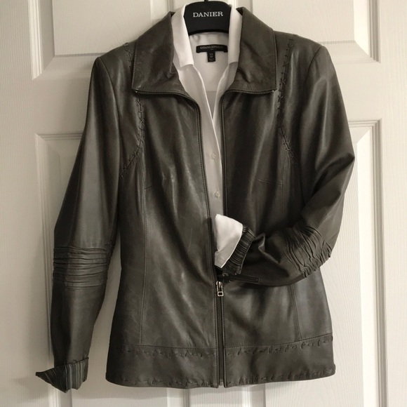 Danier Jackets & Blazers - Danier Leather Jacket; Italian Leather; Lightly Distressed; Moto Style; Size XS